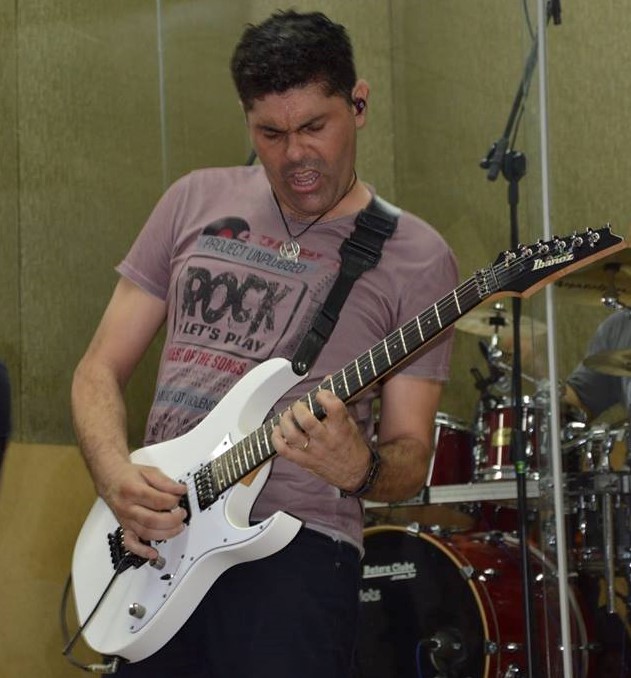 Max Souza professor do Guitarra Agora 