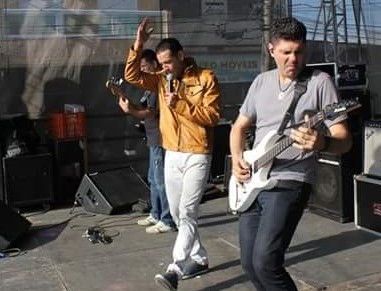 Max Souza guitarrista